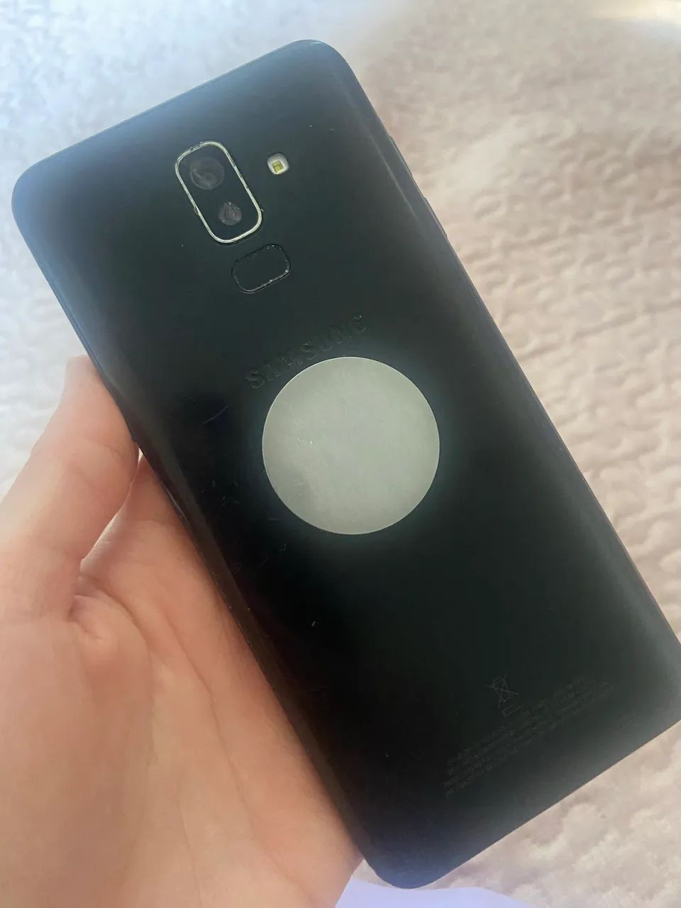 Samsung j8