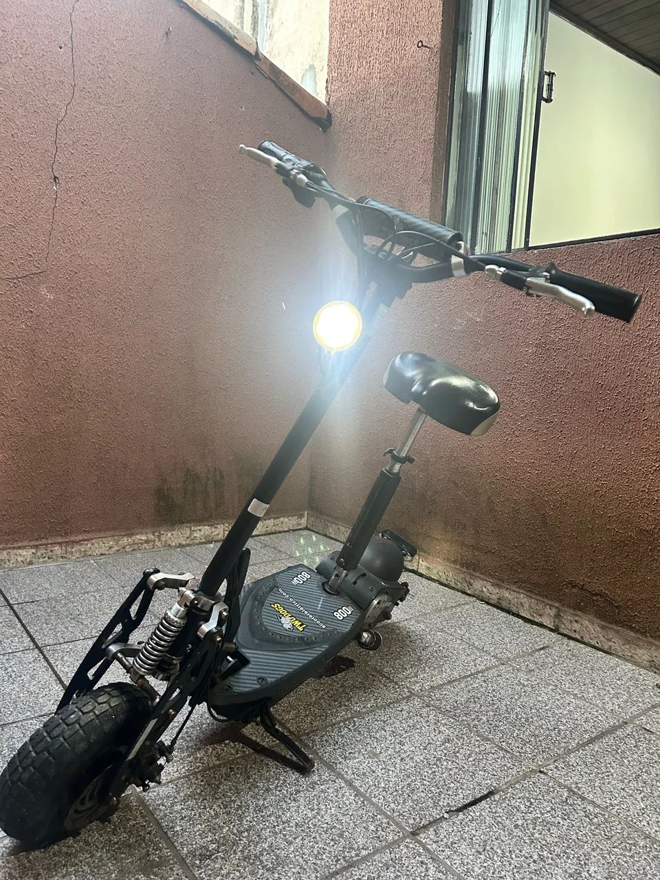 Scooter elétrica two dogs 800w 