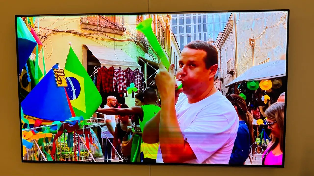 Tv LG OLED 65 usada - Foto 2
