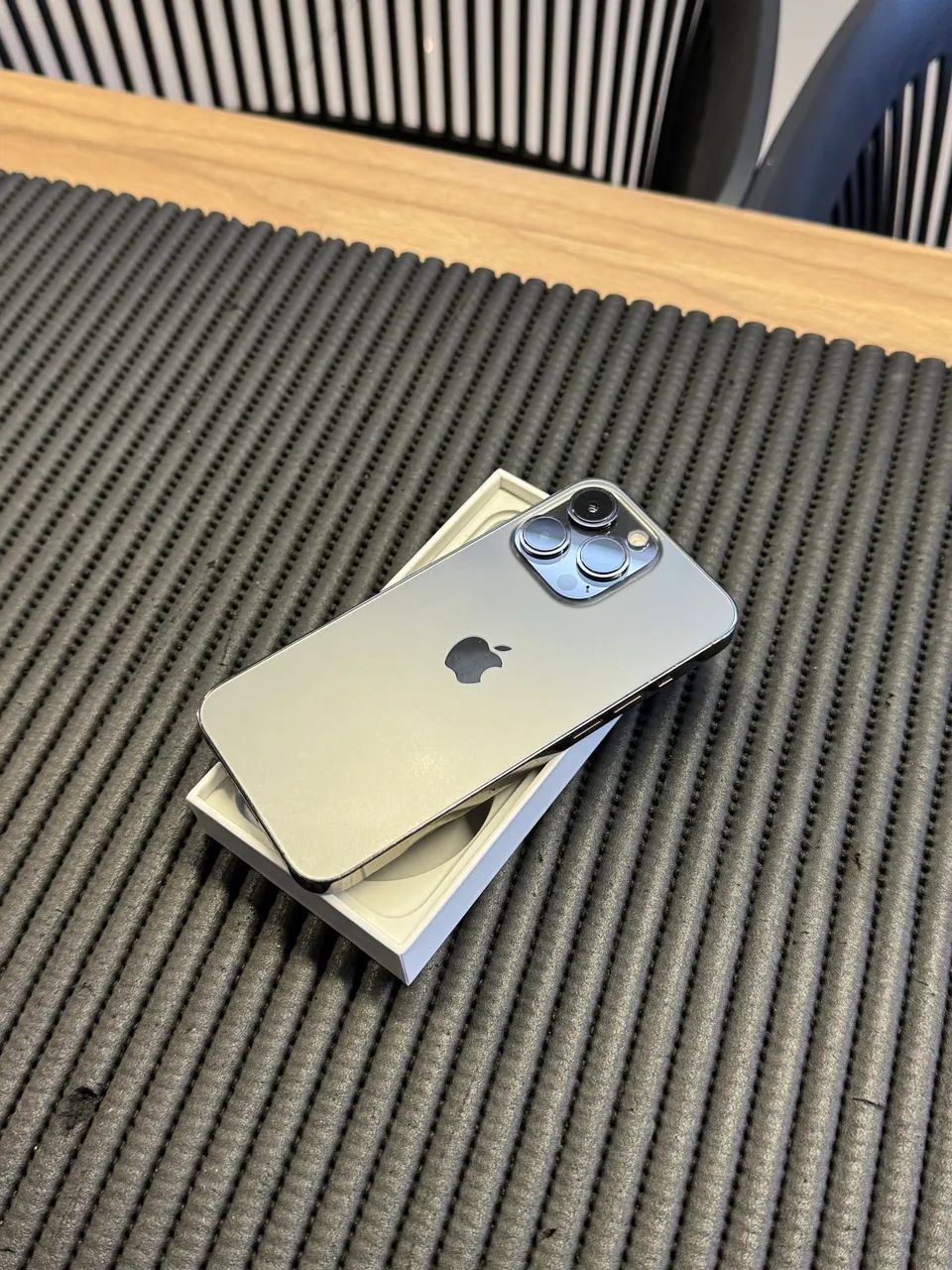 iPhone 13 Pro - Celulares e Smartphones - Centro, Campo Grande