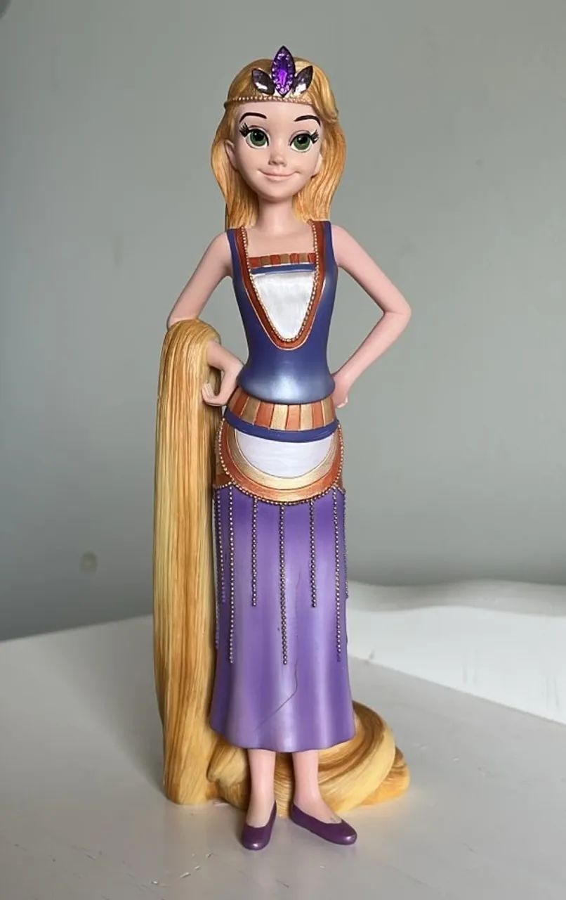 estátua rapunzel couture de force modelo anos 1920