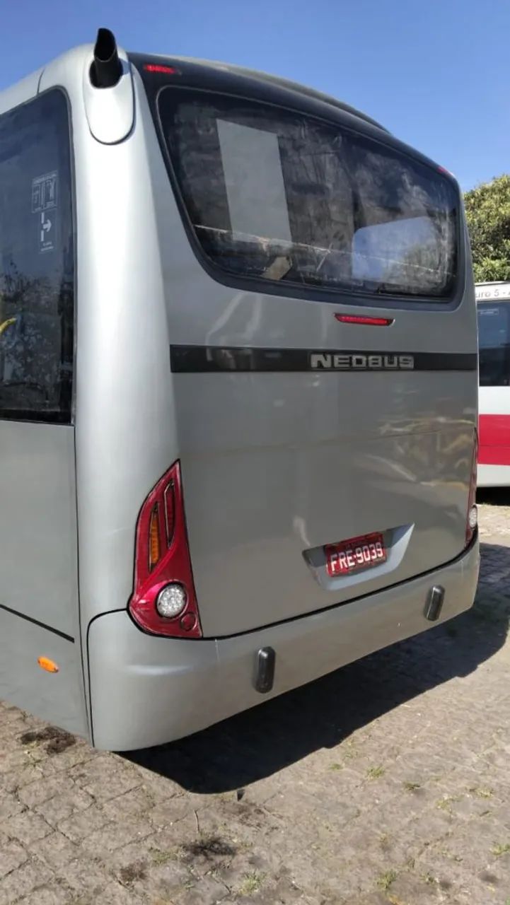 MICRO ONIBUS NEOBUS VOLKSWAGEN COM AR CONDICIONADO  - Foto 4