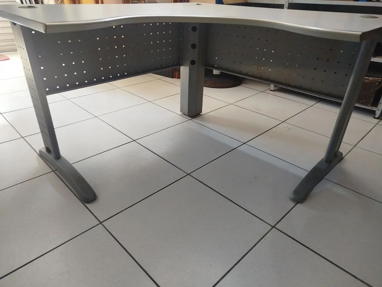 Vendo mesa para escritório  - Foto 5