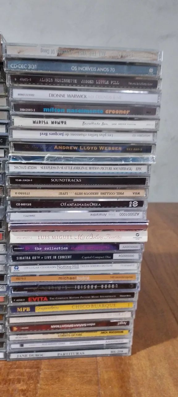 Coleção de CDs  nacionais e internacionais  são  55 - Foto 5