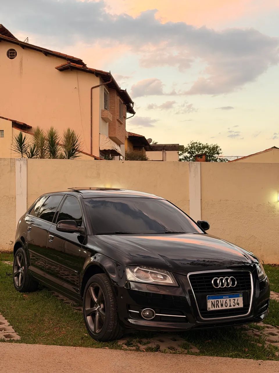 Audi A3 Sportback 2.0 16V TFSI S-tronic 2012