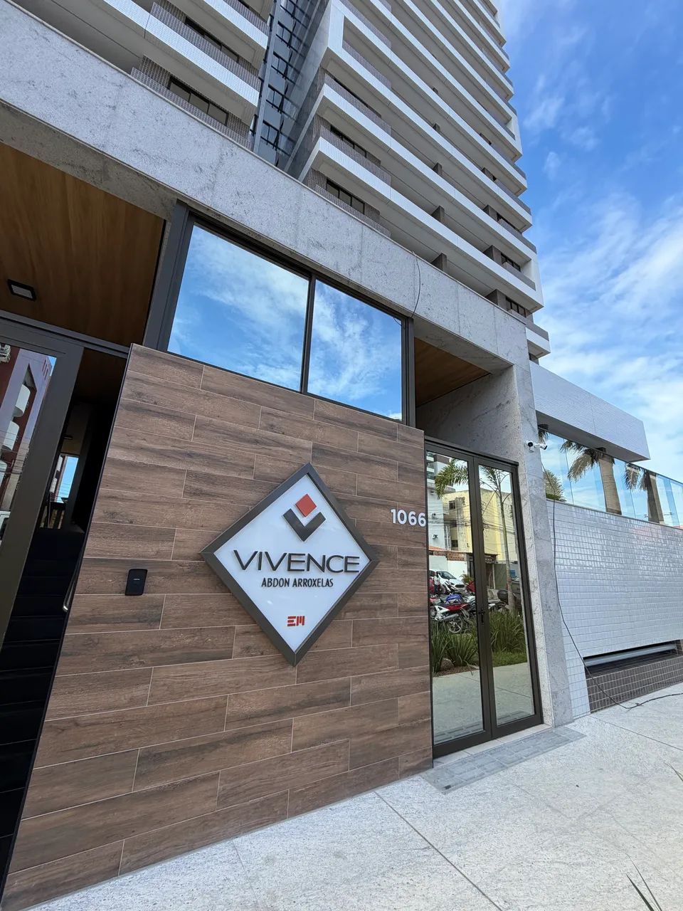 88m2 PRÉDIO NOVO, PONTA VERDE 