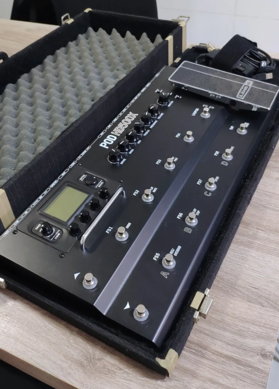 Pedaleira para Guitarra Line 6 Pod hd500x - Completa com Fonte