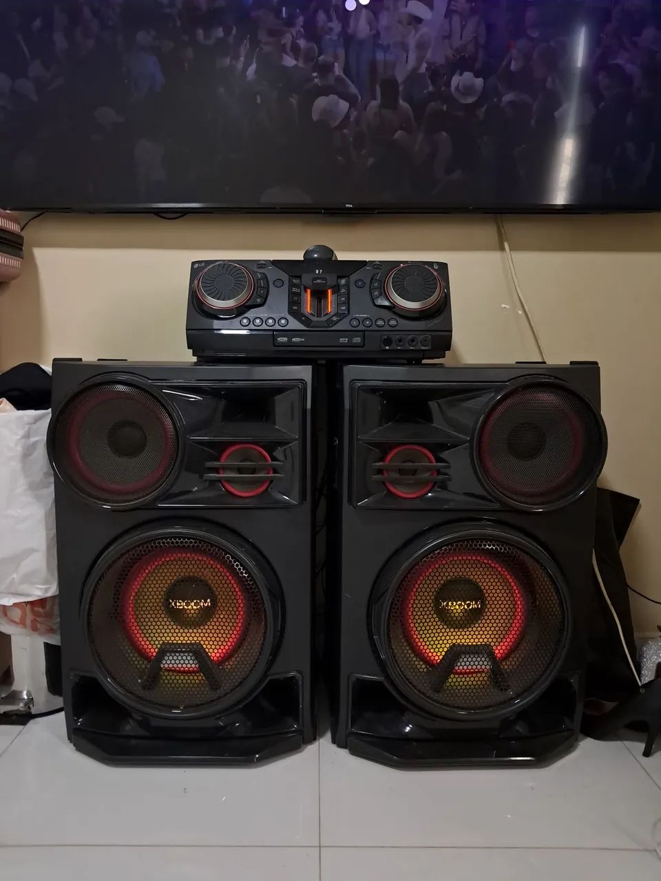 Som LG 3.500 rms de potência 