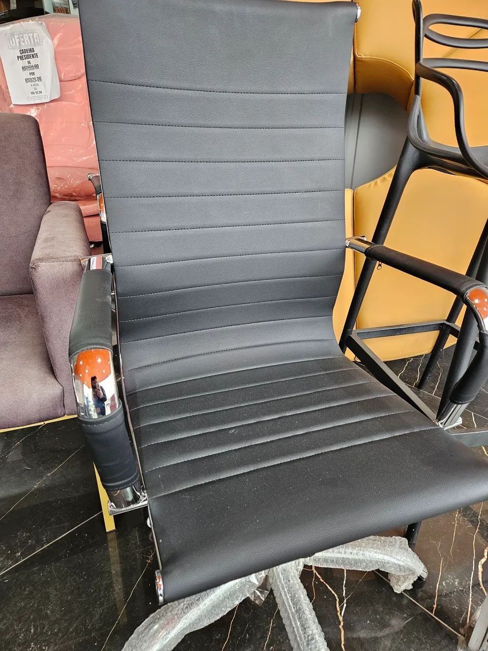 Cadeira de escritório esteirinha 