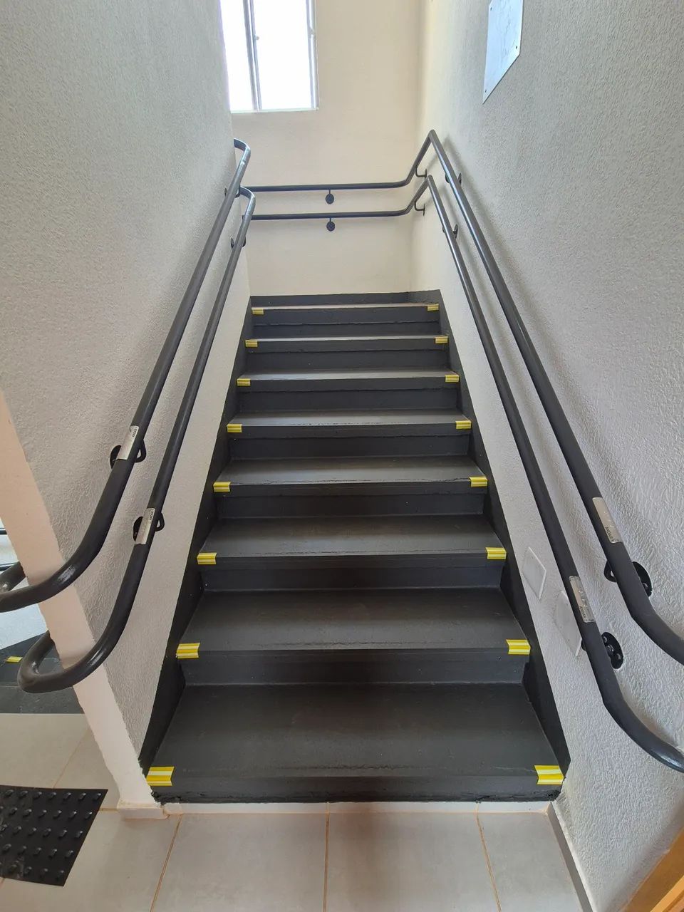 Alugo direto com proprietária apartamento 2 quartos - Foto 5