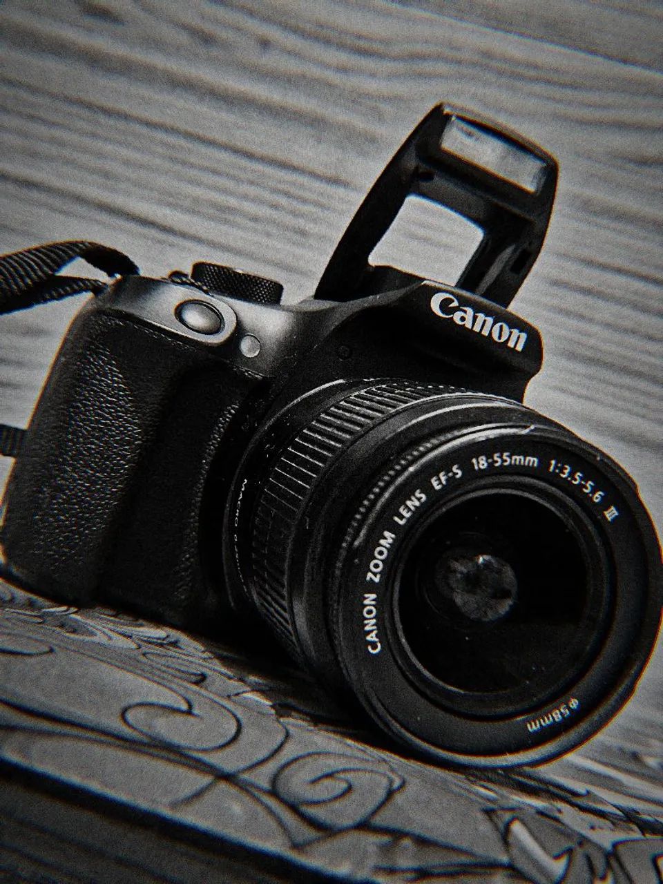 CANON EOS REBEL T6 - Foto 2