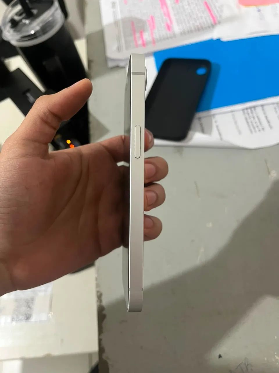iPhone 16e  - Foto 2