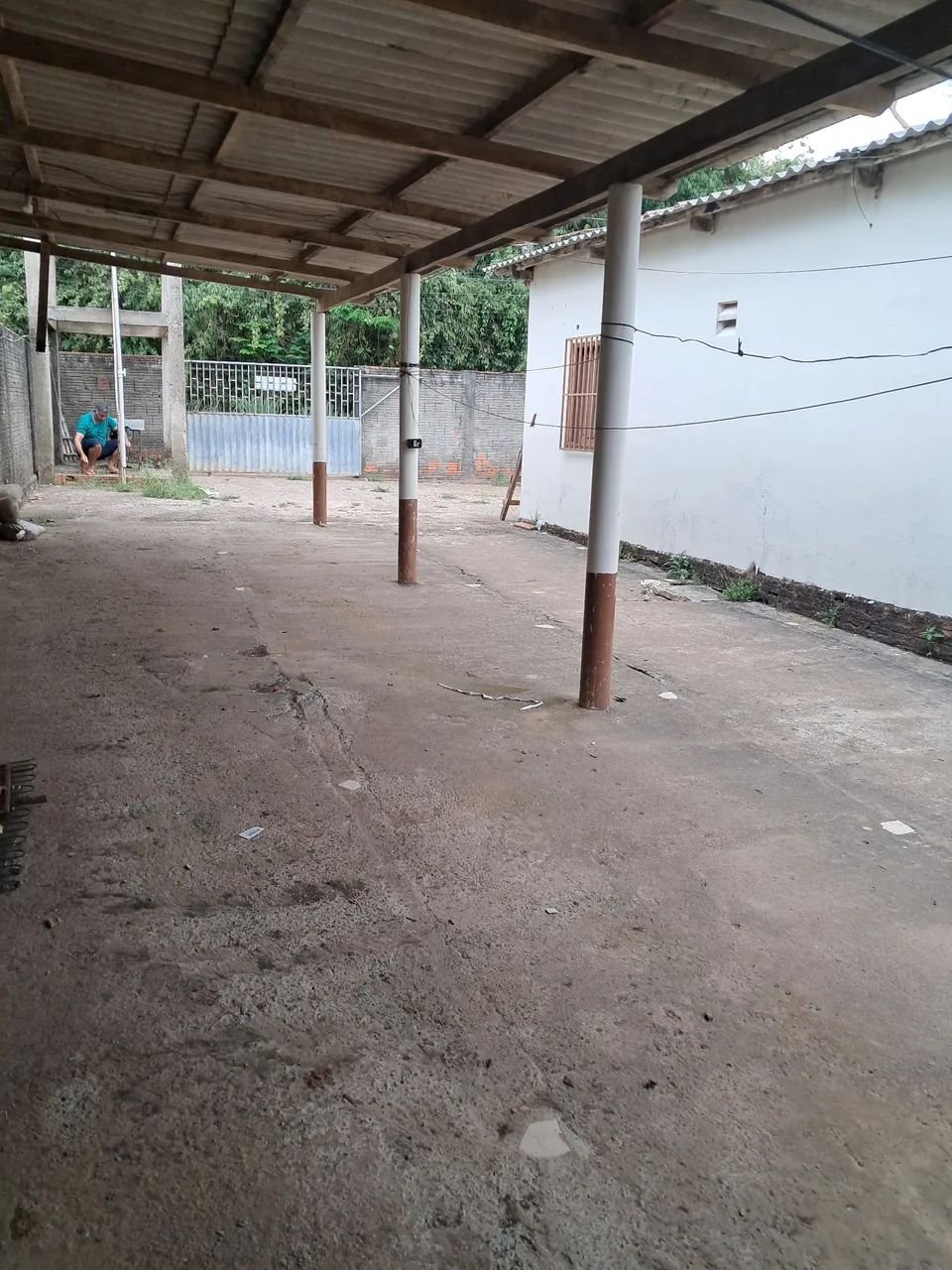 Vendo casa com 03 apto atrás. Todos ja alugados - Foto 4