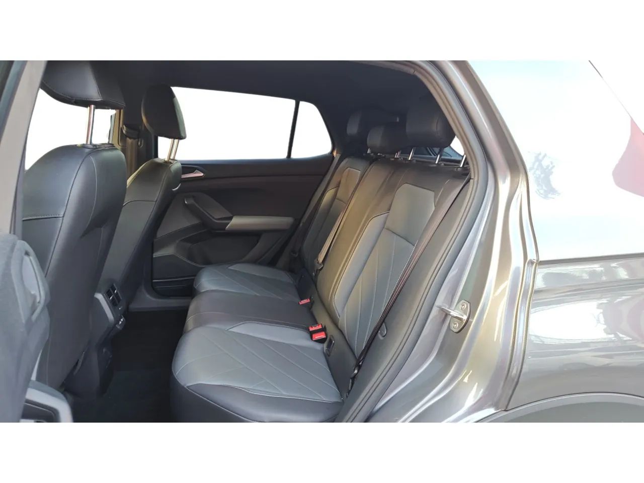 Volkswagen T-Cross Comfortline 1.0 TSI Flex 5P Aut., foto 12 de 16