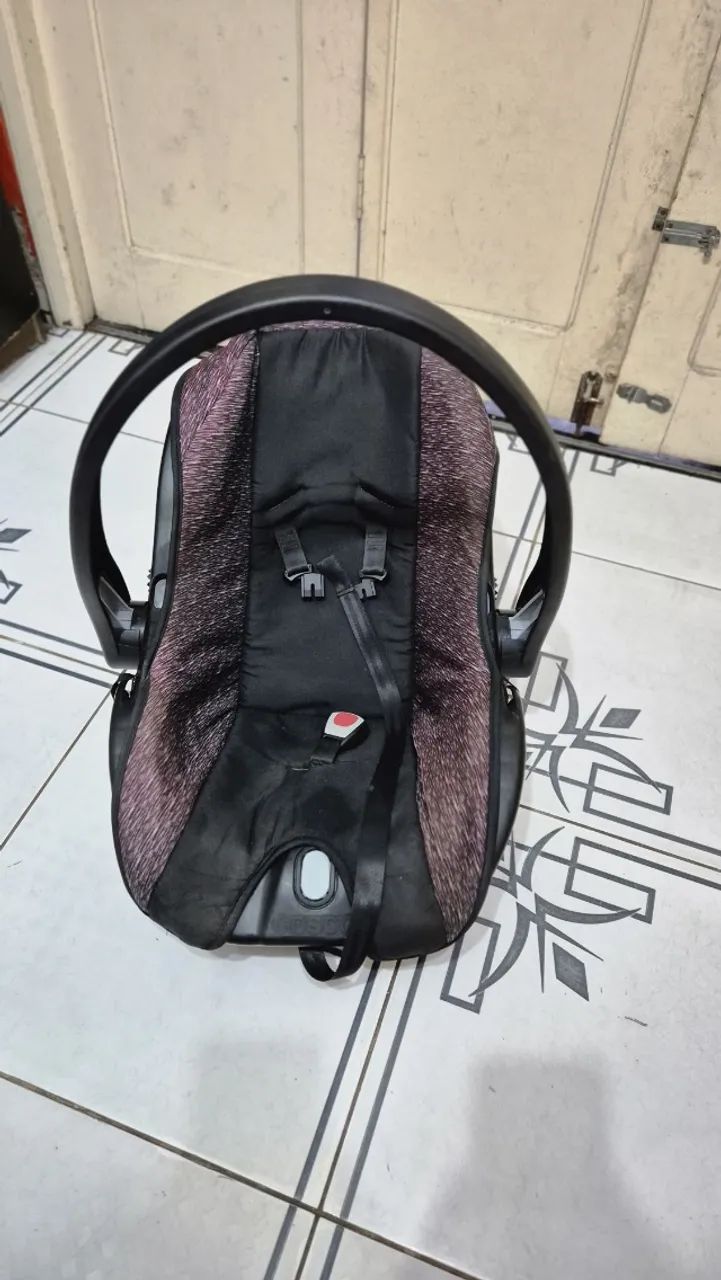 VENDO CARRINHO DE BEBÊ E BEBÊ CONFORTO EM ANANINDEUA - Foto 3