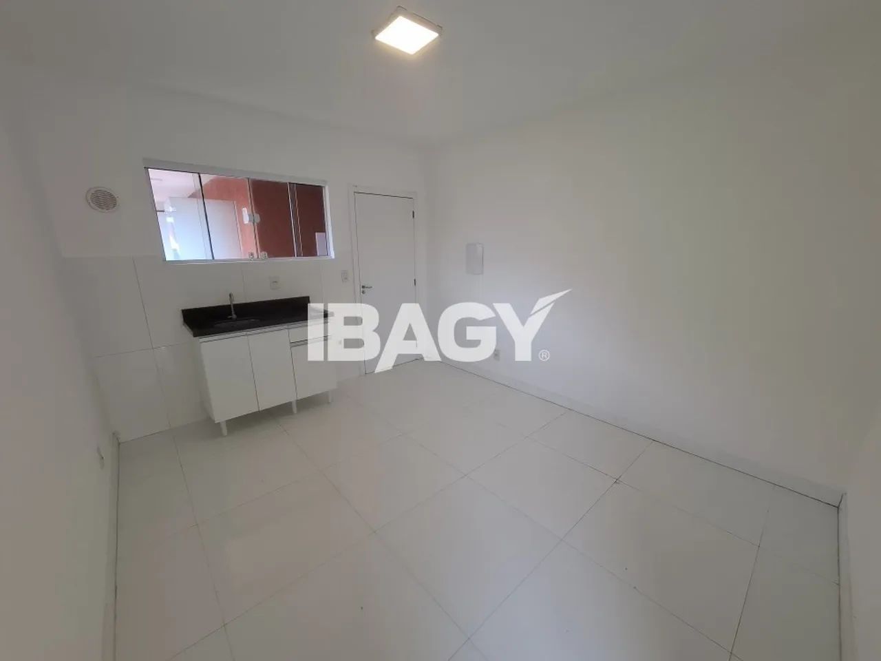 Excelente Apartamento 1 dormitório(s) em Capoeiras - Florianópolis - Foto 2