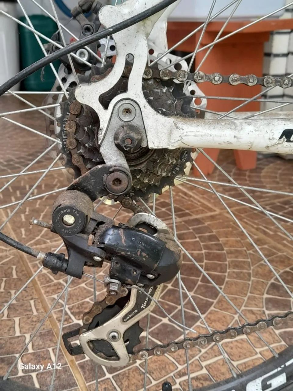 Bicicleta aro 26 Shimano - Foto 4
