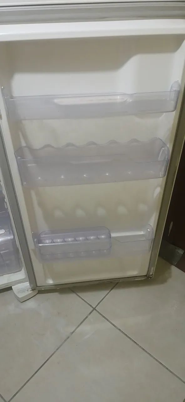 Geladeira eletrolux - Foto 4