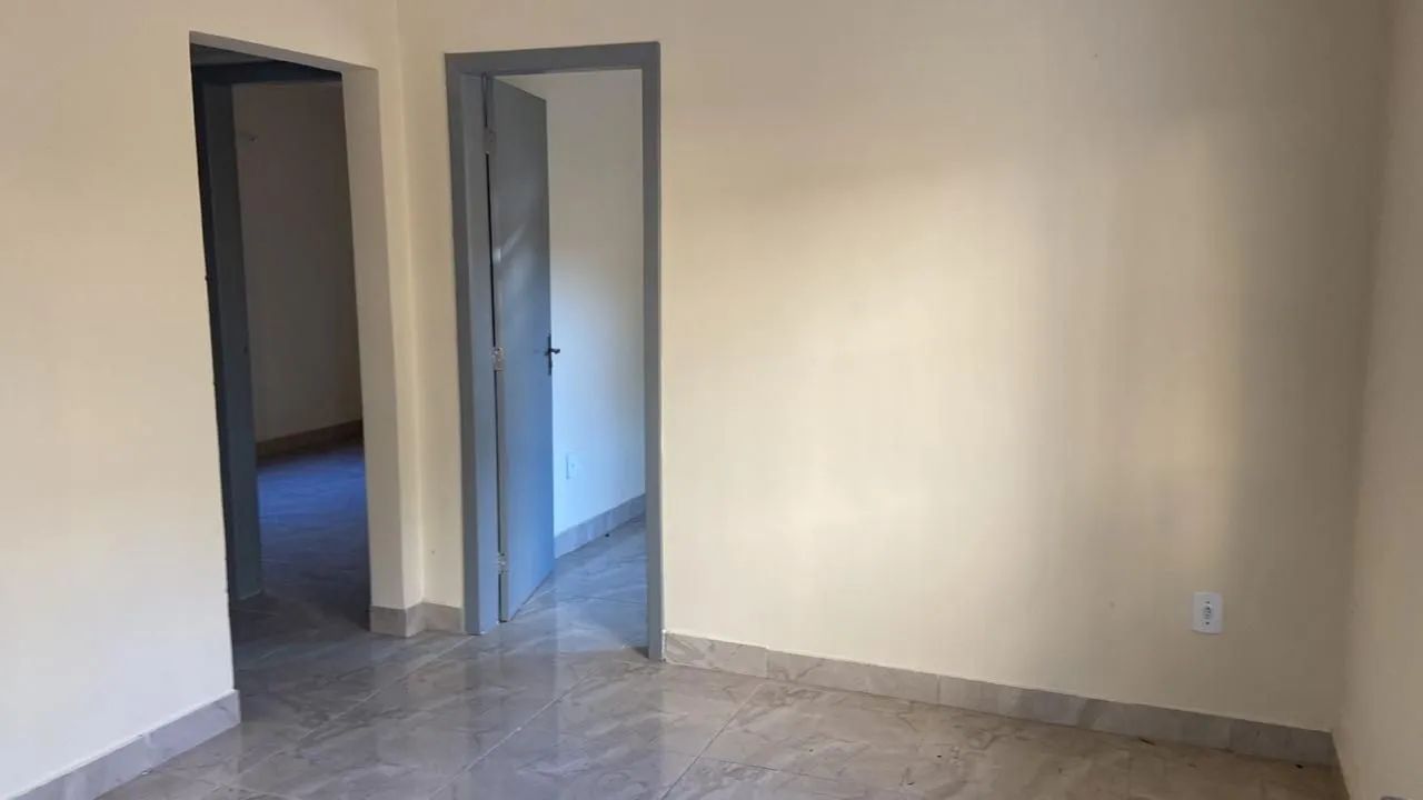 Apartamento com 2 dormitório  para alugar - Foto 2