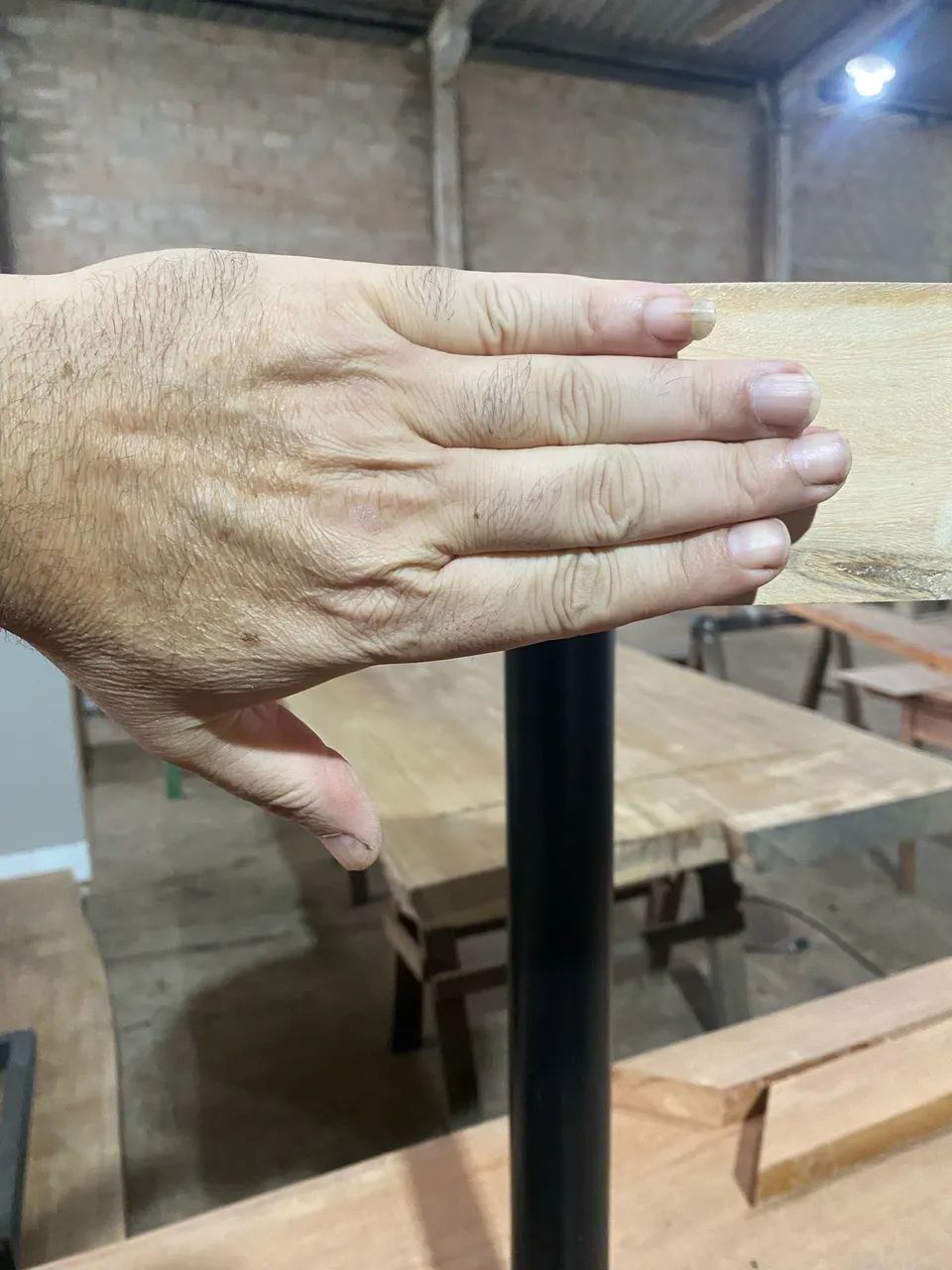 Mesa de madeira  - Foto 5