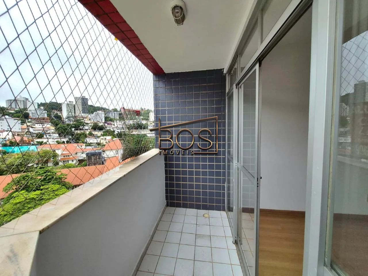 Apartamento - 2 quartos - Varanda - 1 Vaga - Bairro: Santo Antônio / Coração de Jesus