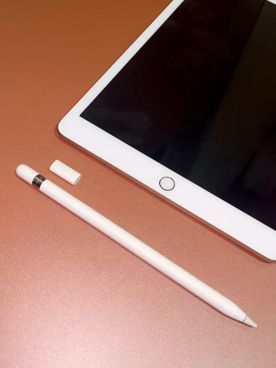 IPAD 8 Geração 32 GB + Apple Pencil  - Foto 2