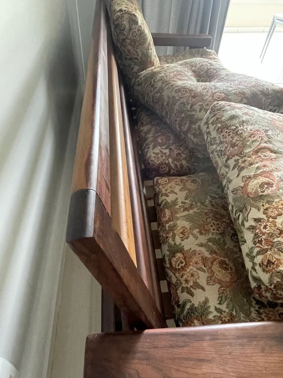 Sofá madeira maciça - Foto 5