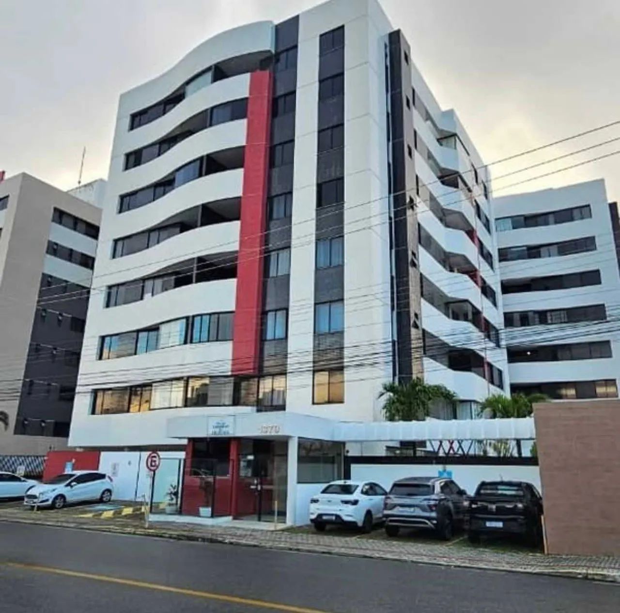 Varandas do Atlântico com 3/4 e duas suítes ! [23202]