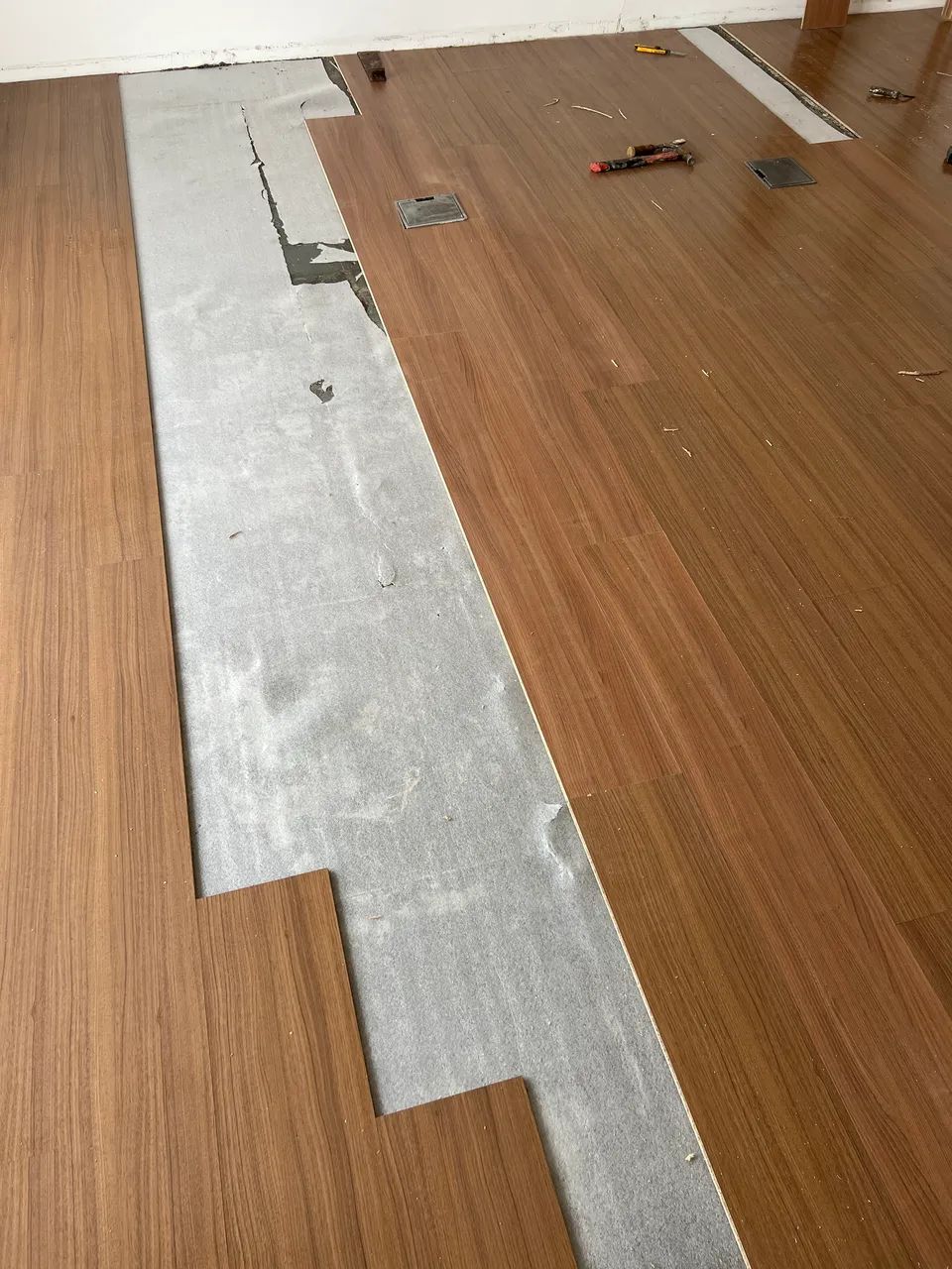 SÒ reparos e consertos piso laminado / Whatts 9.4027.1615  - Foto 3