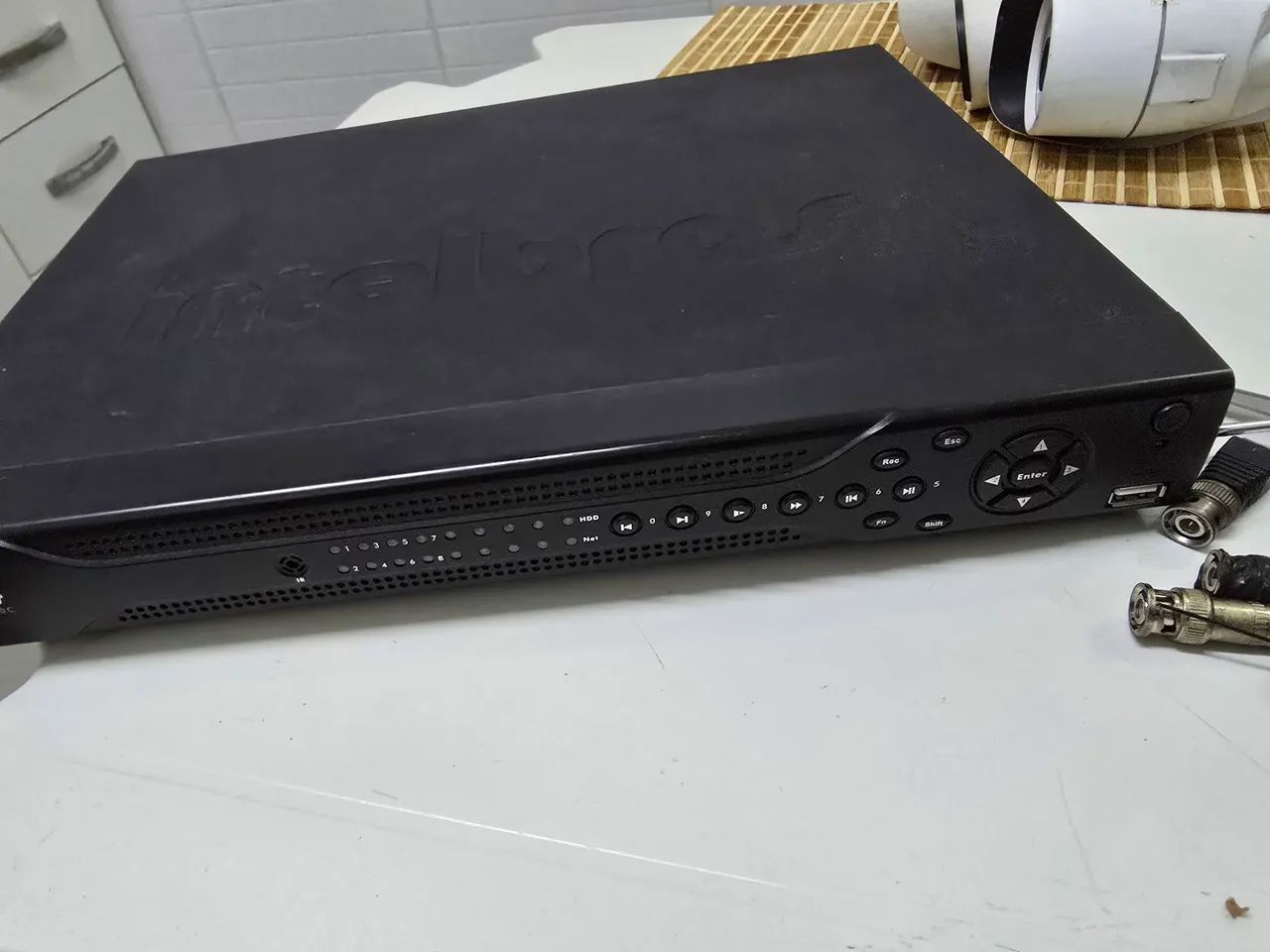 Dvr 8 canais intelbras 3 câmeras grátis  - Foto 5