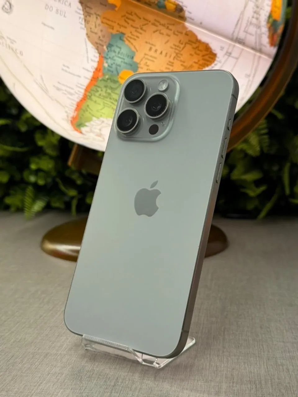 iPhone 15 Pro Max 256GB - Lindo demais, todo original - Até 18x