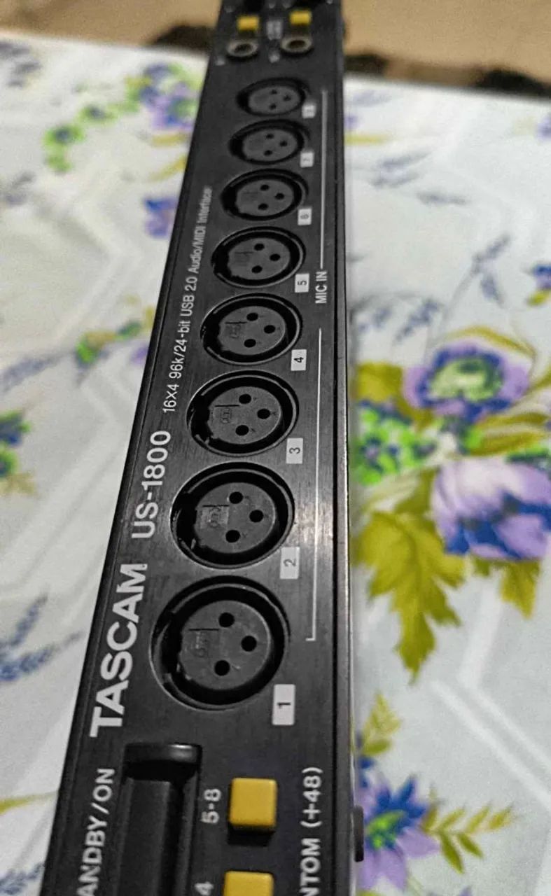 TASCAM 