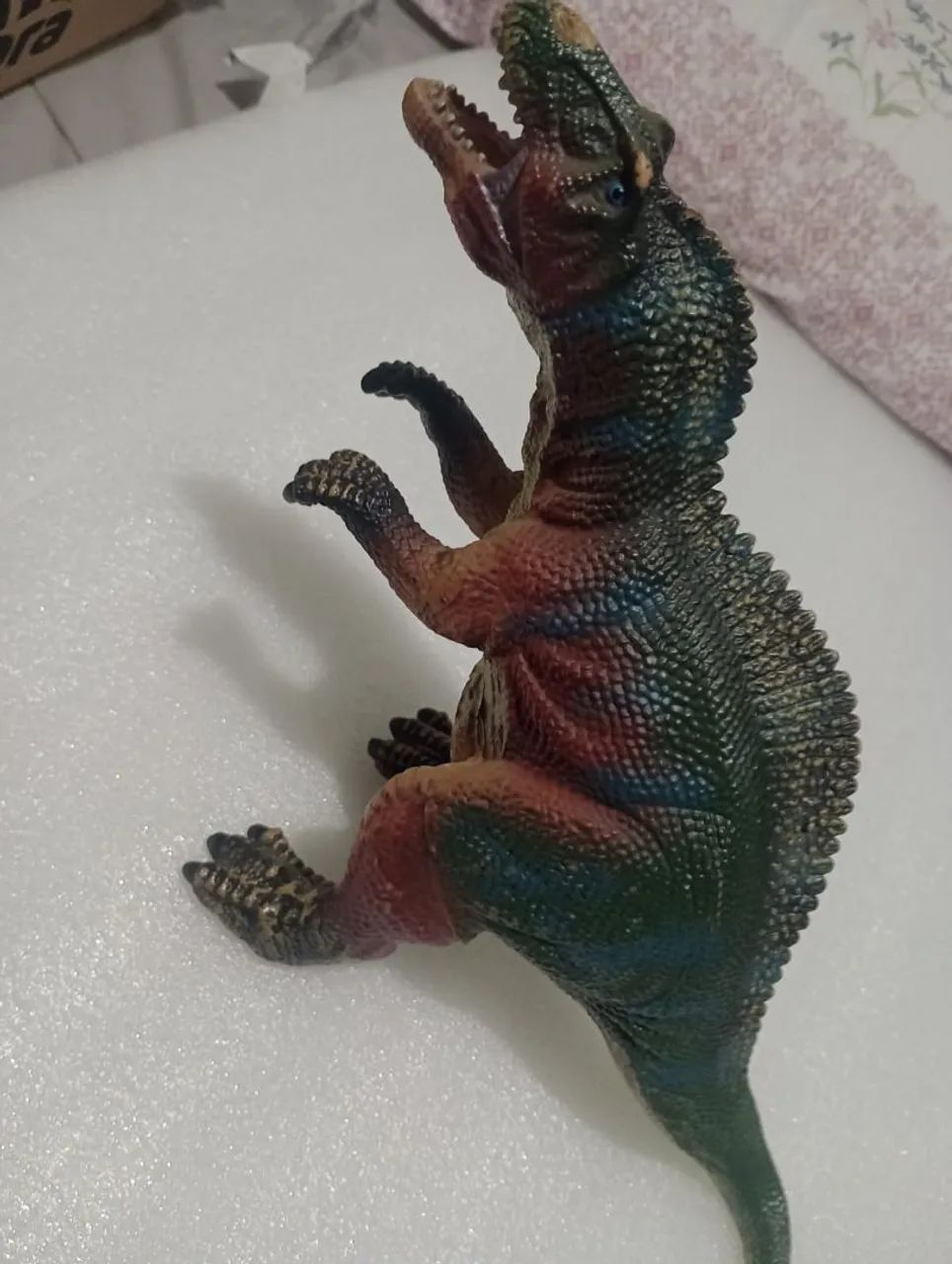 Lote com 6 dinossauros grandes - Foto 3