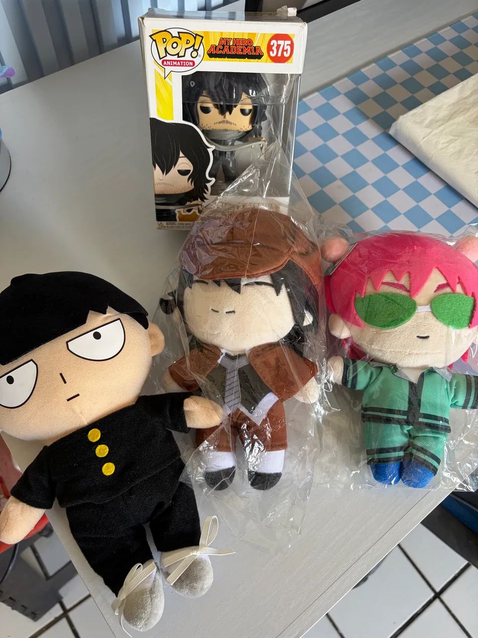Conjunto colecionáveis animes, mangas, pelúcias  - Foto 4