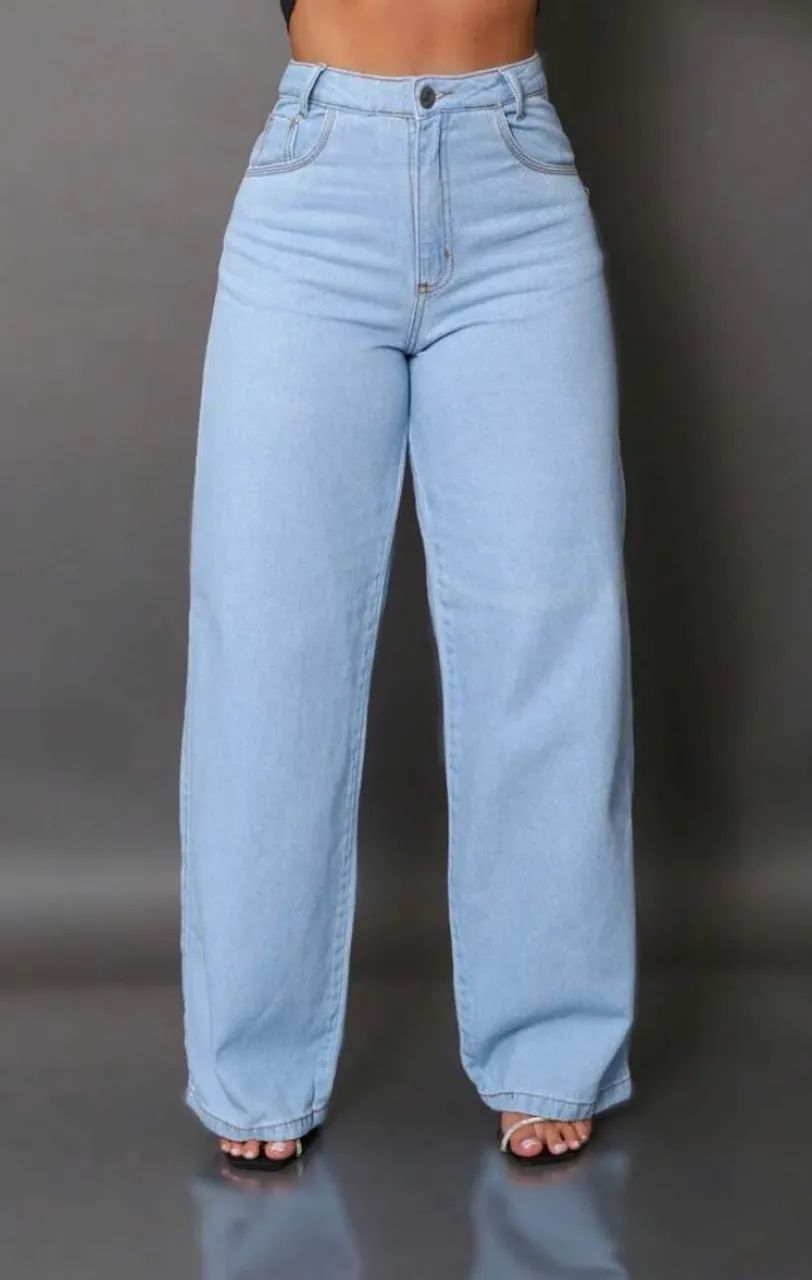 Calça Wide Leg NOVA.