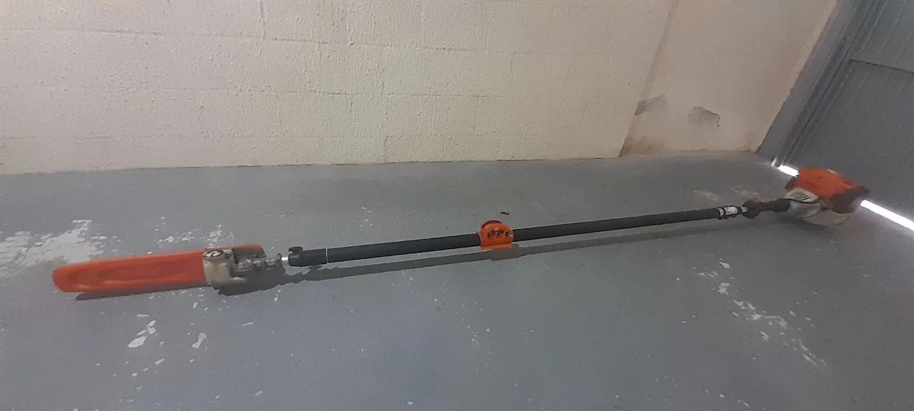 Selling Chainsaws64985883421569121