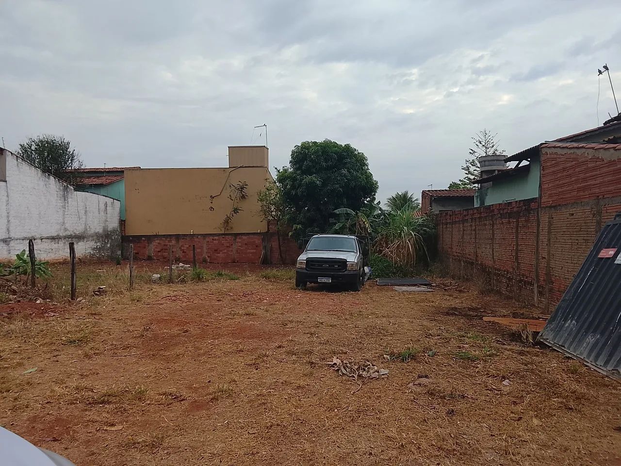 Lote Hugo de Moraes (Goiânia) - Foto 2