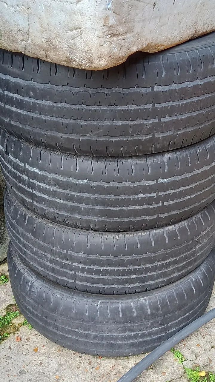 4 pneus usados  - Foto 3
