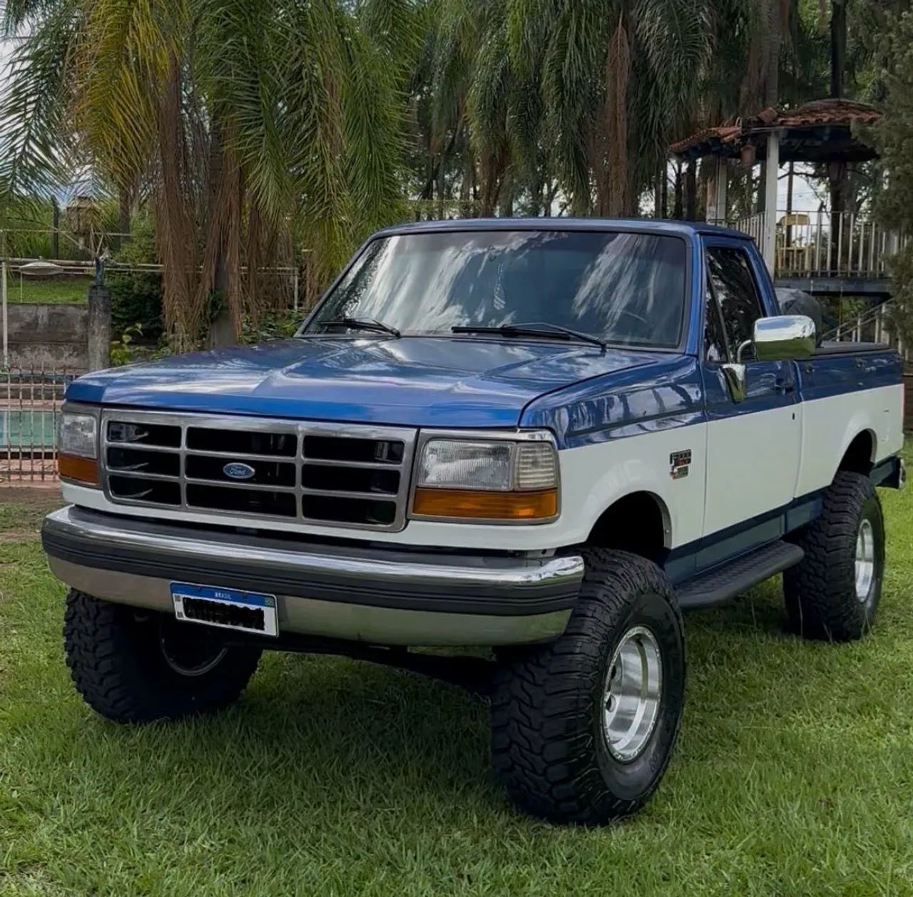 Ford F-1000 Xlt/xl Lighting 4.9i 1997