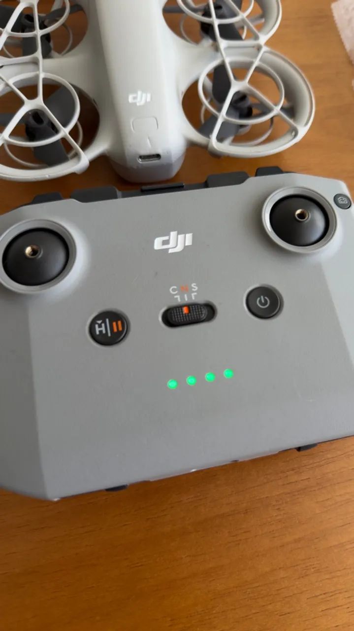 Drone DJI Neo + Controle + Carregador - Foto 2