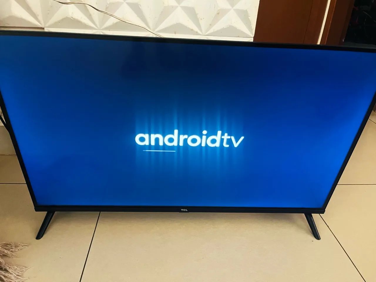 Smart Tv 32 polegadas TCL Android novinha 