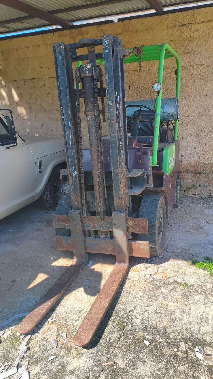 PRA VENDER ESSA SEMANA! Empilhadeira Yale 2,5 t (leia a descrição) - Foto 2