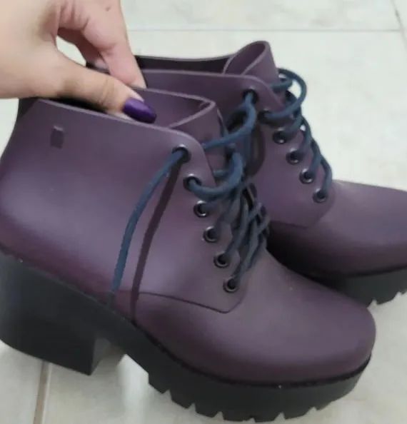 bota melissa stellar roxa 36