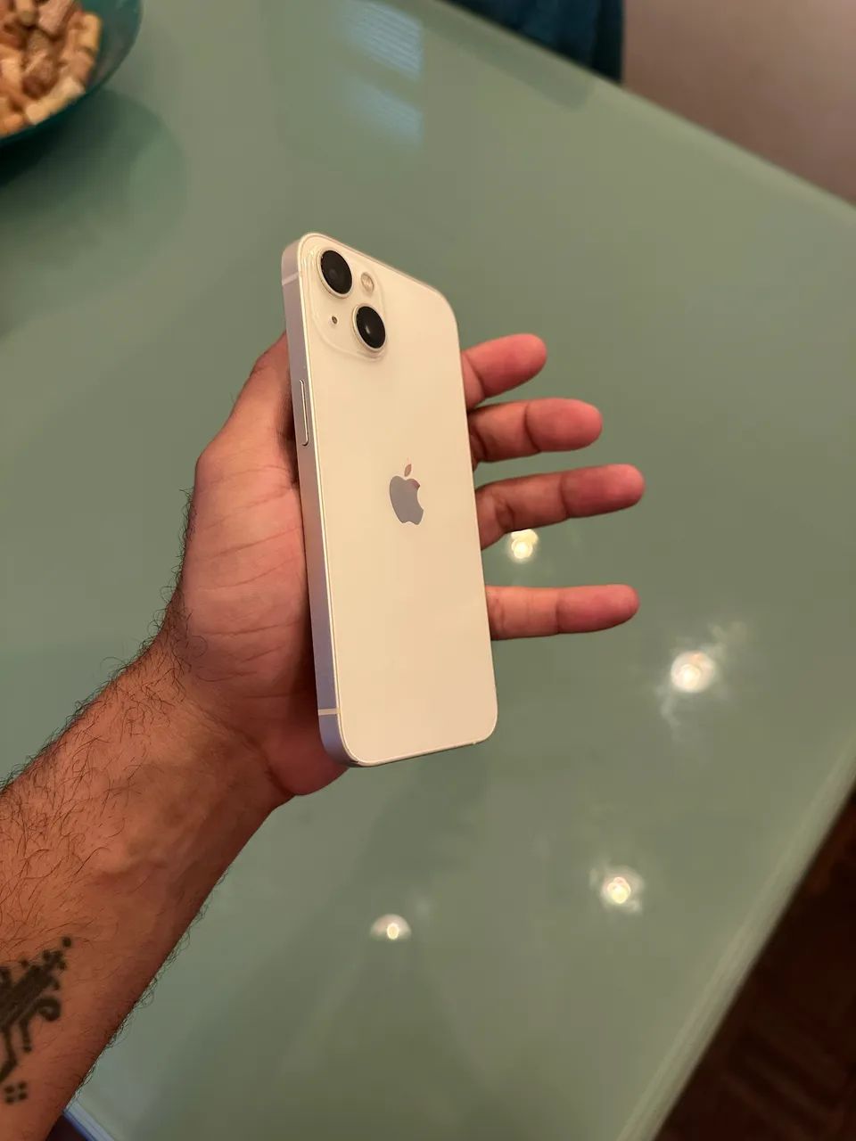 iPhone 13 128GB Branco  - Foto 4