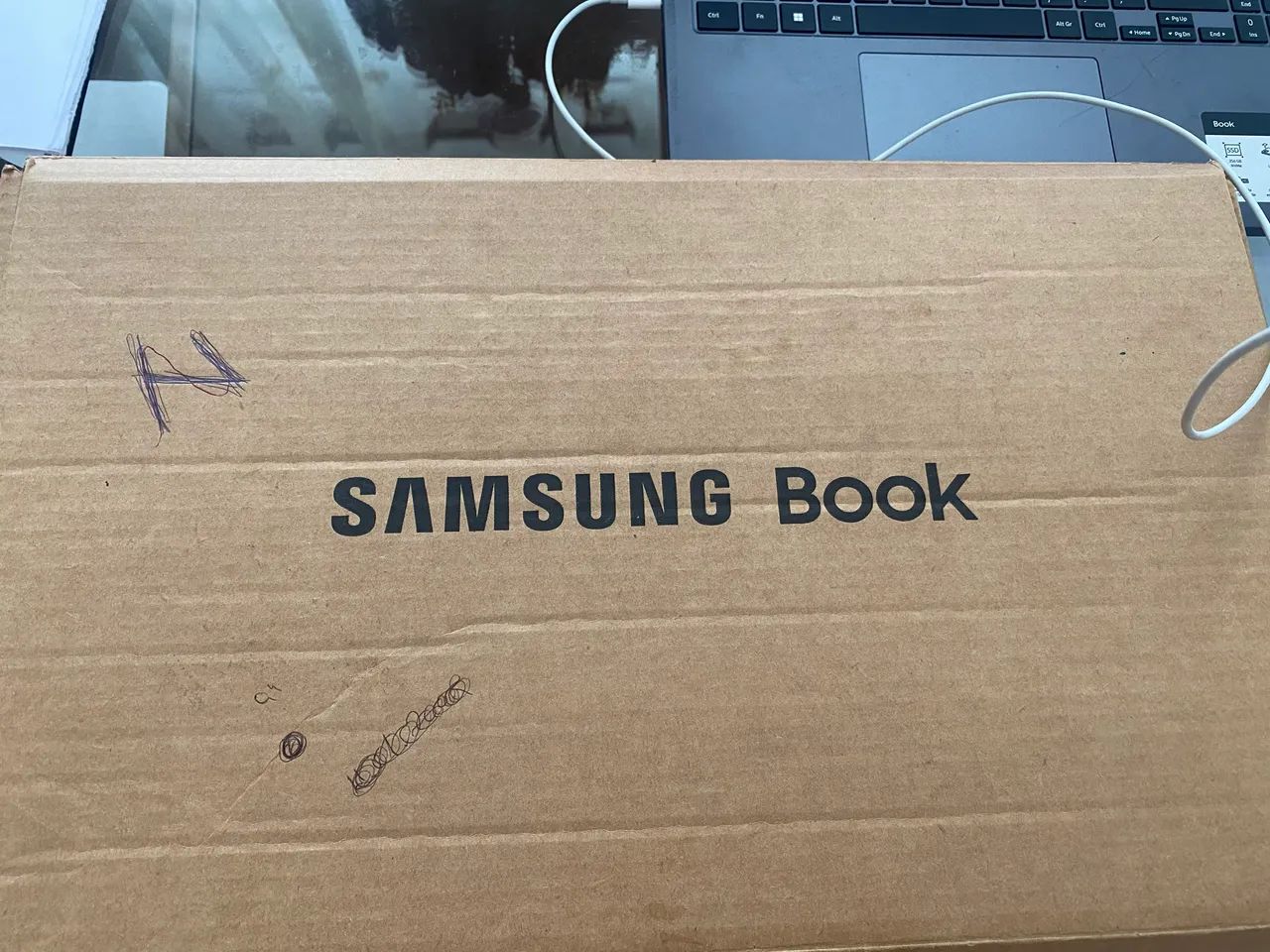 Samsung Book