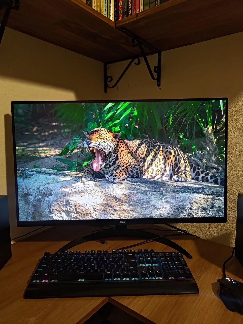Monitor LG Ultra UHD 32" 4k  - Foto 2
