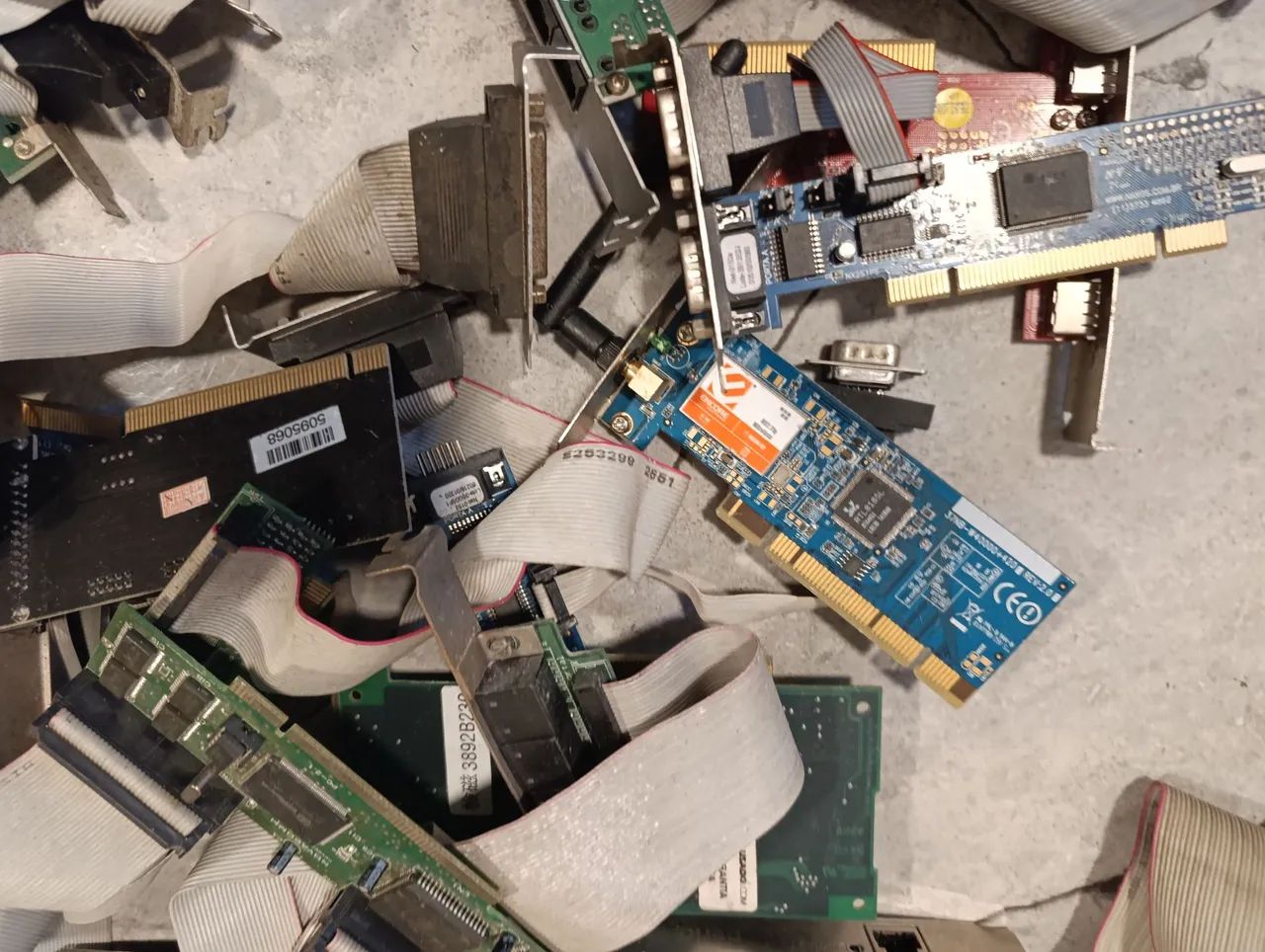 Lote de placas Seriais, rede e outras, 32 pecas - Foto 5