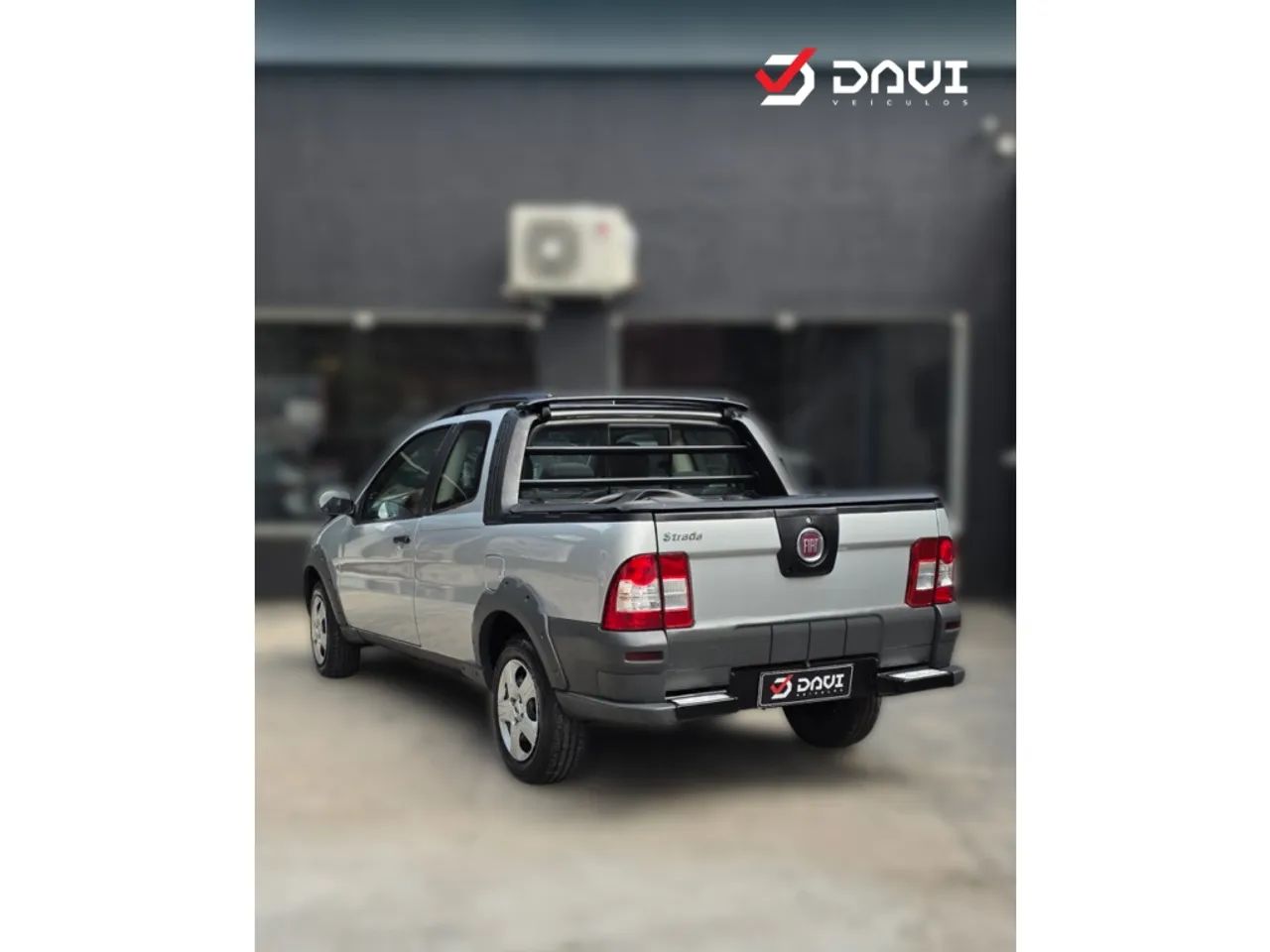 Fiat Strada Working 1.4 MPI Fire Flex 8V CD 2013 - Foto 2