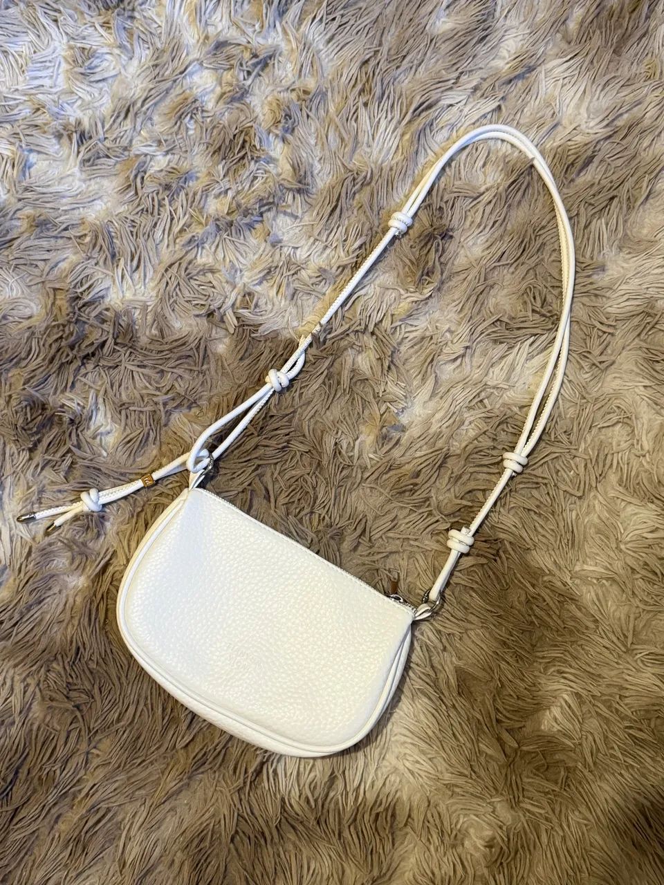 Bolsa transversal branca 