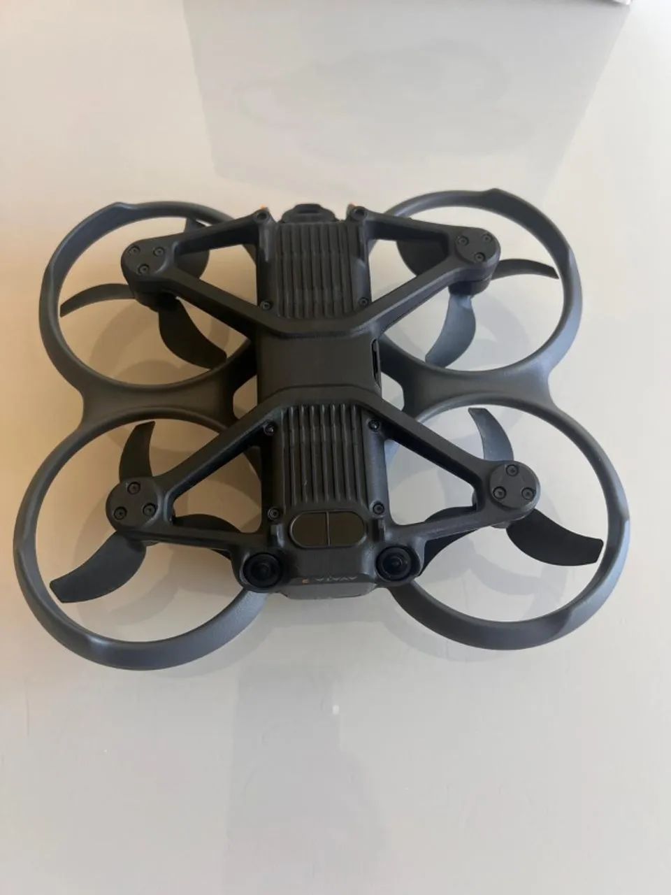 DJI Avata 2 + 3 baterias + Hub - Foto 4